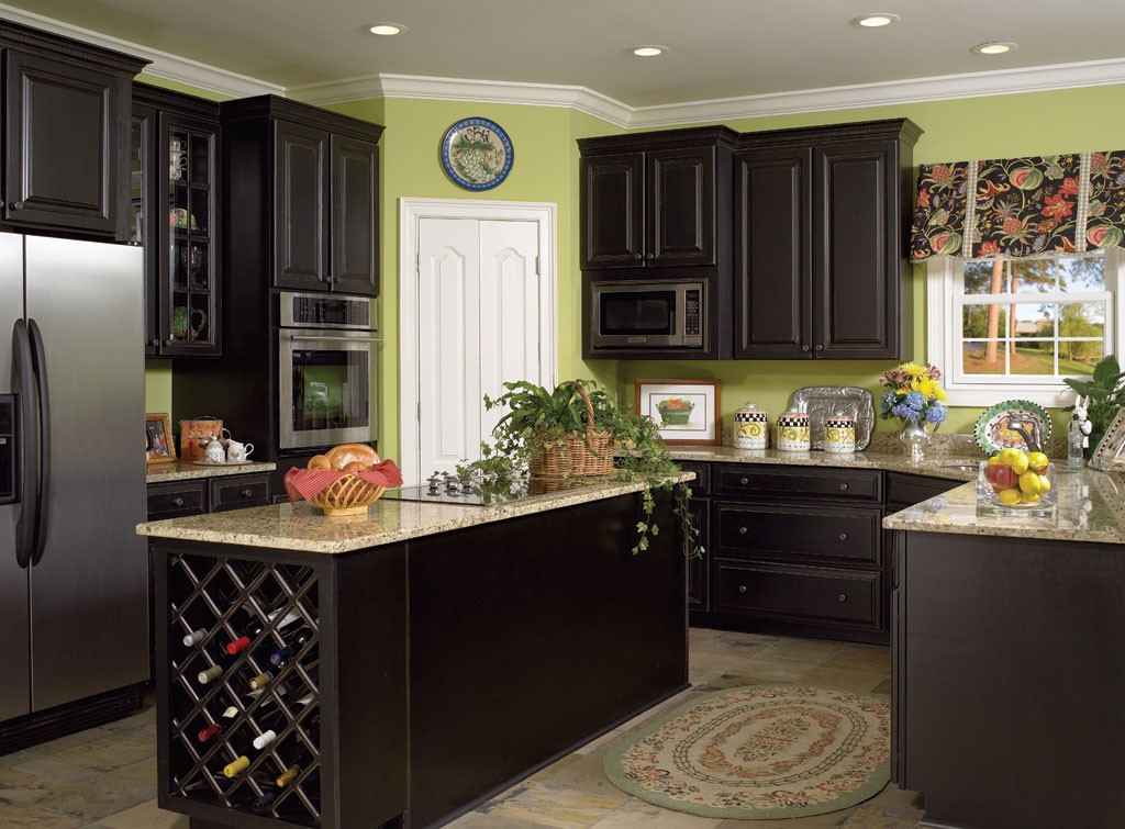 Maple Cabinets, Wellborn Forest Kitchen Cabinets Reviews